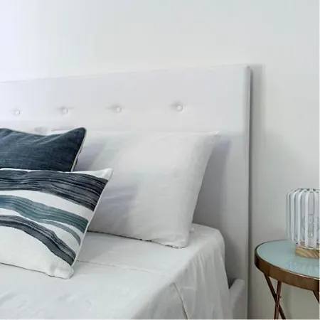 Cala Paura לינה וארוחת בוקר